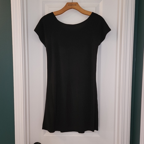 Small NWOT Black Dress with Sequin Detail - Picture 2 of 3
